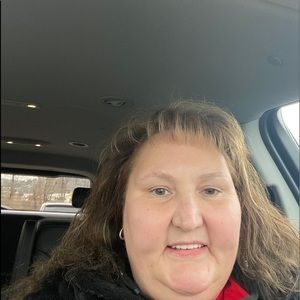 Meet your Posher, Debra